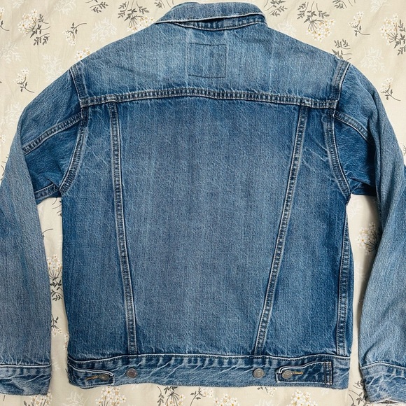 Levi’s  Trucker Denim Jacket Women- Size XSmall Blue Wash - Picture 2 of 6
